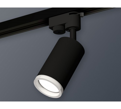 Светильник на штанге Ambrella Light XT6323140 XT Светильник на штанге Ambrella Light XT6323140 XT