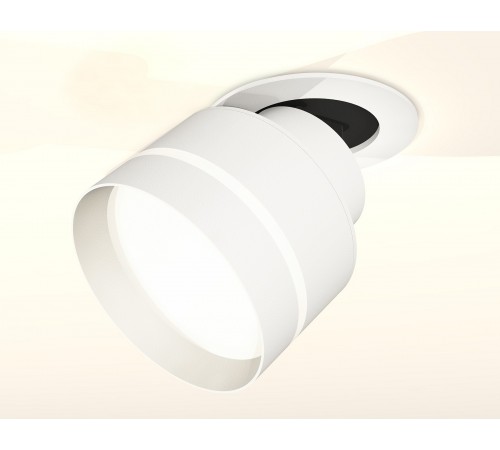 Встраиваемый светильник на штанге Ambrella Light XM8101525 XM Встраиваемый светильник на штанге Ambrella Light XM8101525 XM