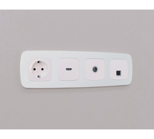 Накладка для розетки HDMI Ambrella Volt OP2140 Quant Накладка для розетки HDMI Ambrella Volt OP2140 Quant