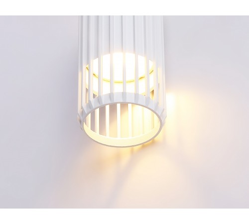 Светильник на штанге Ambrella Light GL5157 GL Светильник на штанге Ambrella Light GL5157 GL
