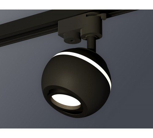 Светильник на штанге Ambrella Light XT1102021 XT Светильник на штанге Ambrella Light XT1102021 XT