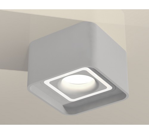 Накладной светильник Ambrella Light XS7832020 XS Накладной светильник Ambrella Light XS7832020 XS
