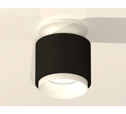 Накладной светильник Ambrella Light XS7511040 XS Накладной светильник Ambrella Light XS7511040 XS