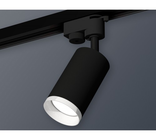 Светильник на штанге Ambrella Light XT6323150 XT Светильник на штанге Ambrella Light XT6323150 XT