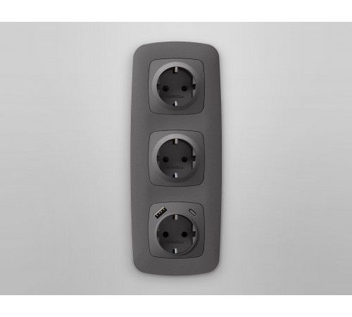 Накладка для розетки с заземлением и со шторками и 2хUSB type A и C Ambrella Volt OP6600 Quant Накладка для розетки с заземлением и со шторками и 2хUSB type A и C Ambrella Volt OP6600 Quant