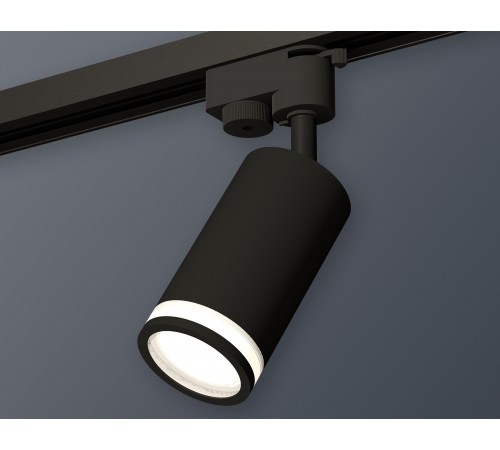 Светильник на штанге Ambrella Light XT6323101 XT Светильник на штанге Ambrella Light XT6323101 XT