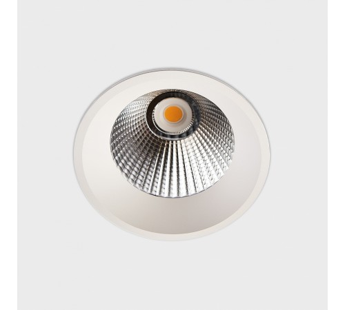 Встраиваемый светильник Italline IT08-8035 white 3000K IT08 Встраиваемый светильник Italline IT08-8035 white 3000K IT08