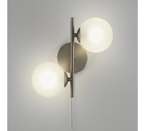 Бра Moderli V11465-2W Renny Бра Moderli V11465-2W Renny