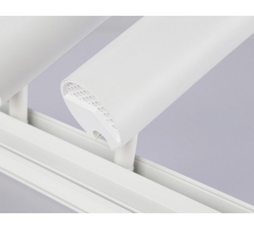 Светильник на штанге Ambrella Light GL3901 GL Светильник на штанге Ambrella Light GL3901 GL