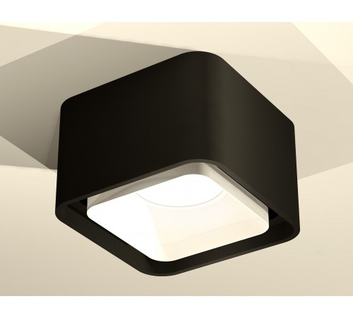 Накладной светильник Ambrella Light XS7833021 XS Накладной светильник Ambrella Light XS7833021 XS