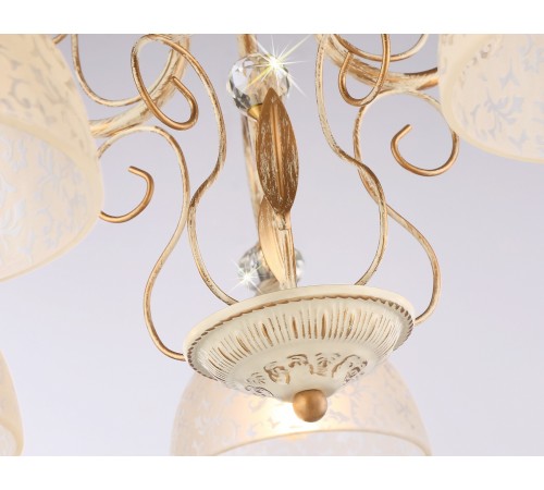 Люстра на штанге Ambrella Light TR3057 TR Люстра на штанге Ambrella Light TR3057 TR