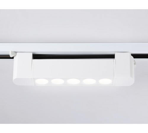 Накладной светильник Ambrella Light GL6700 GL Накладной светильник Ambrella Light GL6700 GL