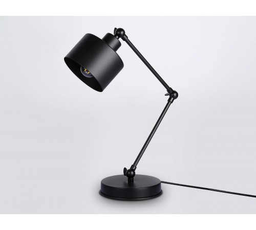 Настольная лампа офисная Ambrella Light TR8153 TR Настольная лампа офисная Ambrella Light TR8153 TR