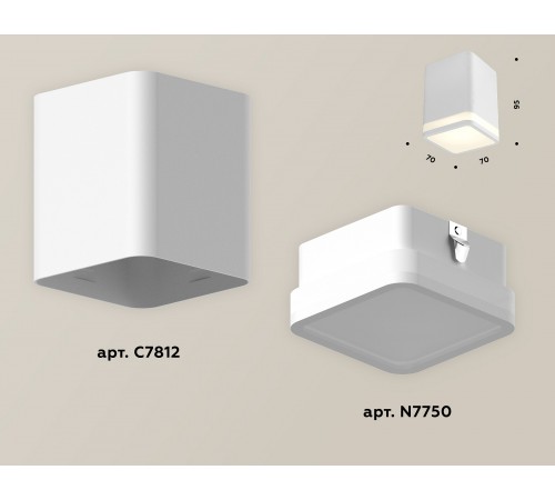 Накладной светильник Ambrella Light XS7812020 XS Накладной светильник Ambrella Light XS7812020 XS