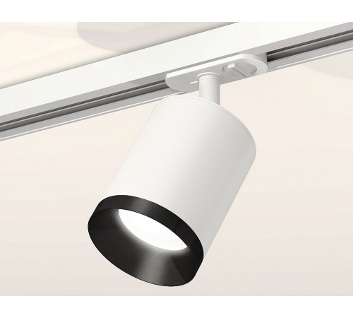 Светильник на штанге Ambrella Light XT7421002 XT Светильник на штанге Ambrella Light XT7421002 XT