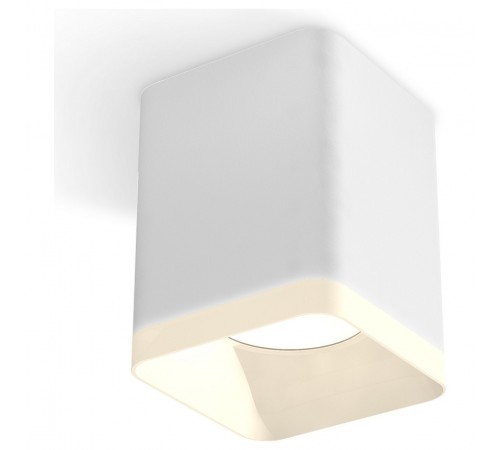 Накладной светильник Ambrella Light XS7812021 XS Накладной светильник Ambrella Light XS7812021 XS