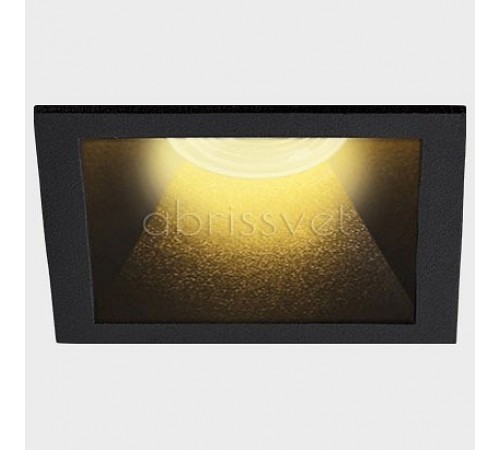 Встраиваемый светильник Italline M01-1012 black M01-1012 Встраиваемый светильник Italline M01-1012 black M01-1012