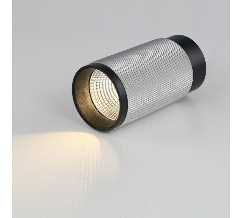 Накладной светильник iLedex Technical 1954-10W-3000K-36 BK+SL Delta Накладной светильник iLedex Technical 1954-10W-3000K-36 BK+SL Delta