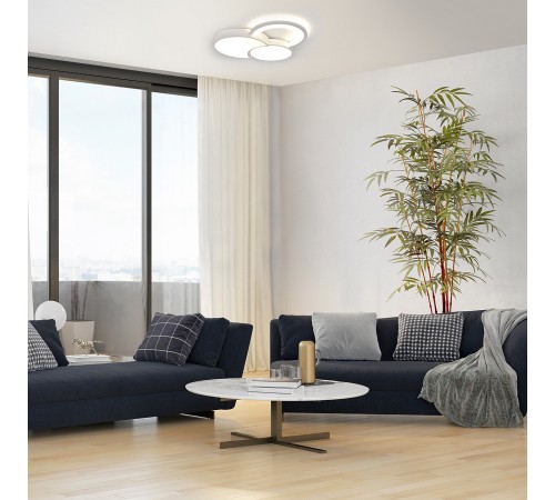 Потолочная люстра Escada 10286/3LED Streamline