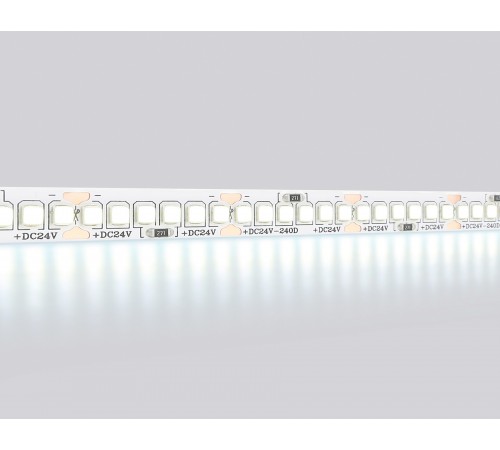 Лента светодиодная Ambrella Light GS3503 GS Лента светодиодная Ambrella Light GS3503 GS