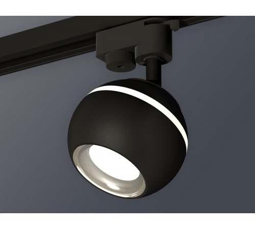 Светильник на штанге Ambrella Light XT1102042 XT