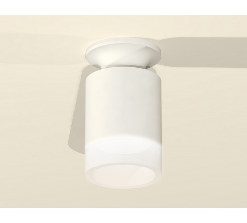 Накладной светильник Ambrella Light XS6301104 XS Накладной светильник Ambrella Light XS6301104 XS