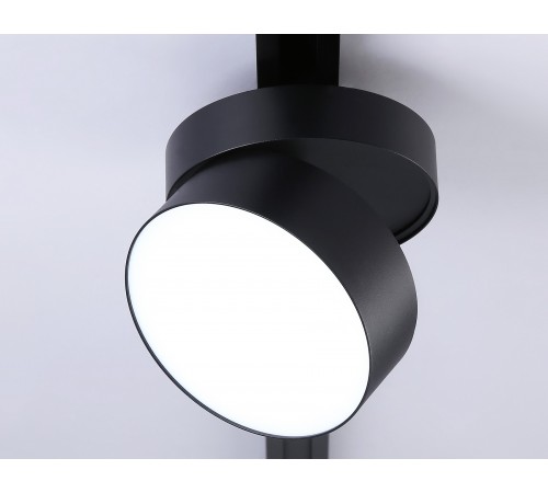 Светильник на штанге Ambrella Light GL6879 GL Светильник на штанге Ambrella Light GL6879 GL