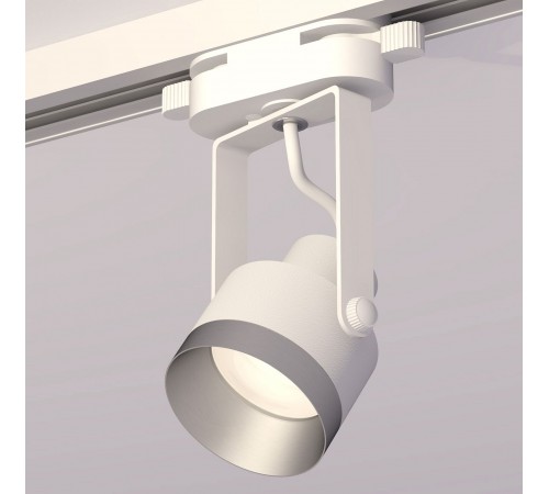Светильник на штанге Ambrella Light XT6601043 XT Светильник на штанге Ambrella Light XT6601043 XT