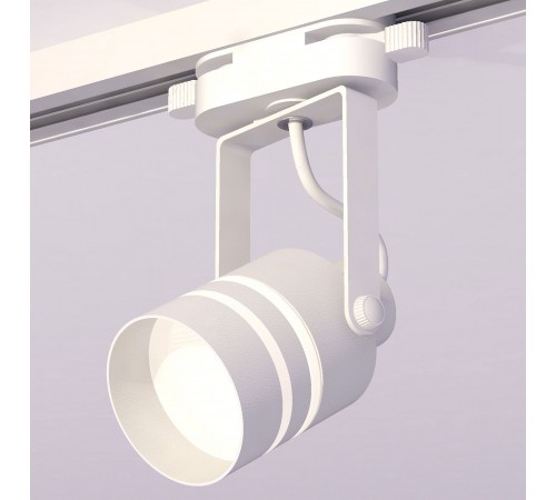 Светильник на штанге Ambrella Light XT6601082 XT Светильник на штанге Ambrella Light XT6601082 XT