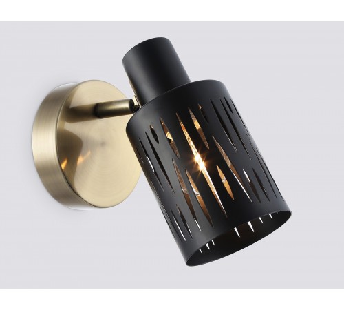 Спот Ambrella Light TR8667 TR Спот Ambrella Light TR8667 TR
