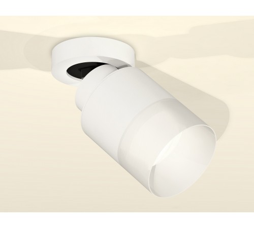 Спот Ambrella Light XM8110002 XM Спот Ambrella Light XM8110002 XM
