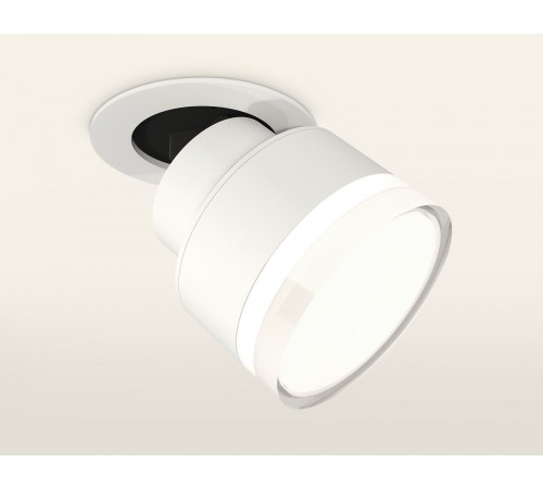 Спот Ambrella Light XM8101528 XM Спот Ambrella Light XM8101528 XM