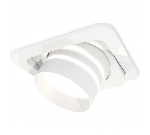 Встраиваемый светильник Ambrella Light XC7658082 XC Встраиваемый светильник Ambrella Light XC7658082 XC