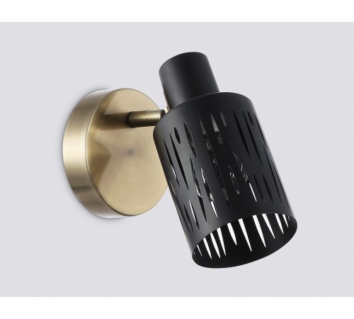 Спот Ambrella Light TR8667 TR Спот Ambrella Light TR8667 TR