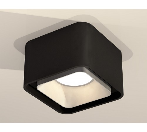 Накладной светильник Ambrella Light XS7833003 XS Накладной светильник Ambrella Light XS7833003 XS