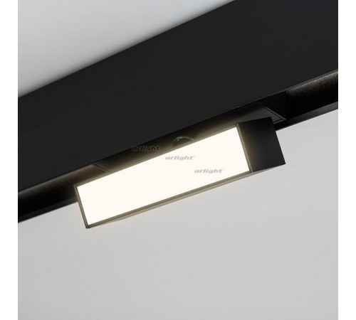 Светильник на штанге Arlight 026988 MAG-FLAT-FOLD-45-S205-6W Day4000 (BK, 100 deg, 24V) Светильник на штанге Arlight 026988 MAG-FLAT-FOLD-45-S205-6W Day4000 (BK, 100 deg, 24V)