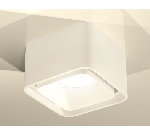 Накладной светильник Ambrella Light XS7832021 XS Накладной светильник Ambrella Light XS7832021 XS