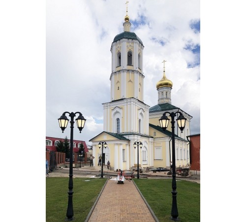 Фонарный столб Fumagalli E35.205.R20.AYH27DN Noemi Фонарный столб Fumagalli E35.205.R20.AYH27DN Noemi