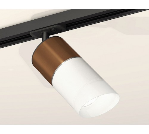 Светильник на штанге Ambrella Light XT7401061 XT Светильник на штанге Ambrella Light XT7401061 XT
