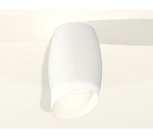 Накладной светильник Ambrella Light XS1122023 XS Накладной светильник Ambrella Light XS1122023 XS
