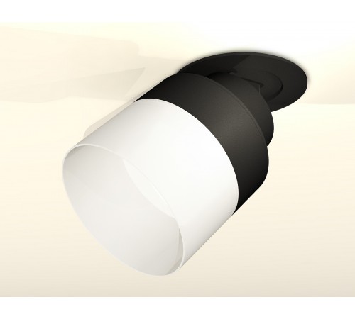 Встраиваемый светильник на штанге Ambrella Light XM8102521 XM Встраиваемый светильник на штанге Ambrella Light XM8102521 XM