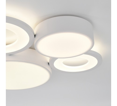 Потолочная люстра Escada 10286/4LED Streamline