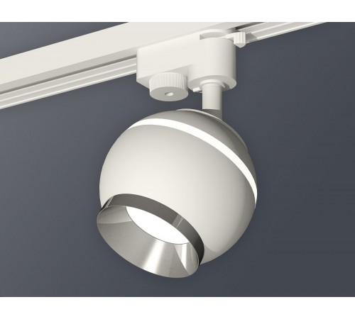 Светильник на штанге Ambrella Light XT1101021 XT Светильник на штанге Ambrella Light XT1101021 XT