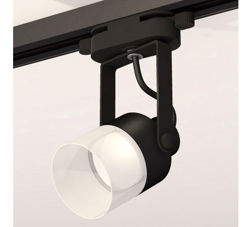 Светильник на штанге Ambrella Light XT6602086 XT Светильник на штанге Ambrella Light XT6602086 XT