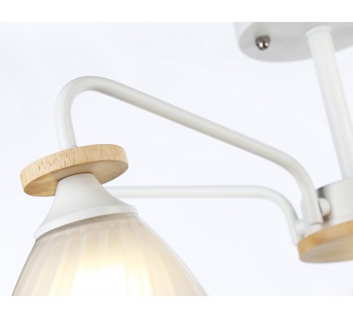 Люстра на штанге Ambrella Light TR9567 TR Люстра на штанге Ambrella Light TR9567 TR
