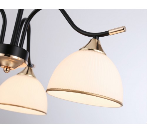 Люстра на штанге Ambrella Light TR3161 TR Люстра на штанге Ambrella Light TR3161 TR