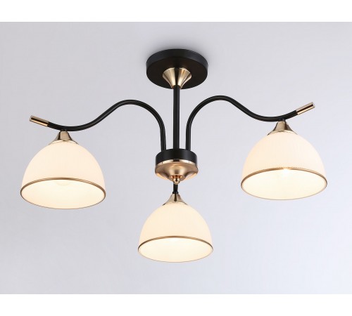 Люстра на штанге Ambrella Light TR3161 TR Люстра на штанге Ambrella Light TR3161 TR