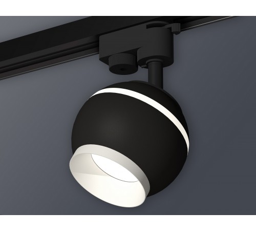 Светильник на штанге Ambrella Light XT1102001 XT Светильник на штанге Ambrella Light XT1102001 XT