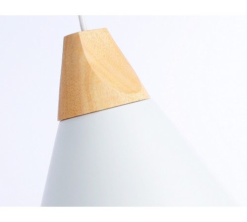 Подвесной светильник Ambrella Light TR8195 TR Подвесной светильник Ambrella Light TR8195 TR