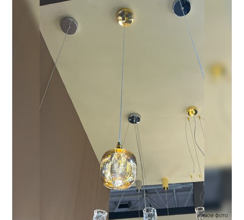 Светильник подвесной Crystal Lux BOX SP1 GOLD/AMBER Светильник подвесной Crystal Lux BOX SP1 GOLD/AMBER